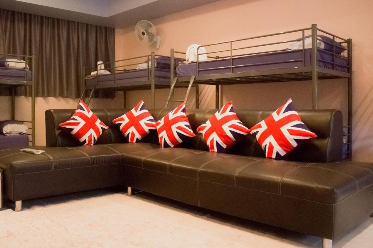 Phuket Wake Park Hotel Kathu Room photo