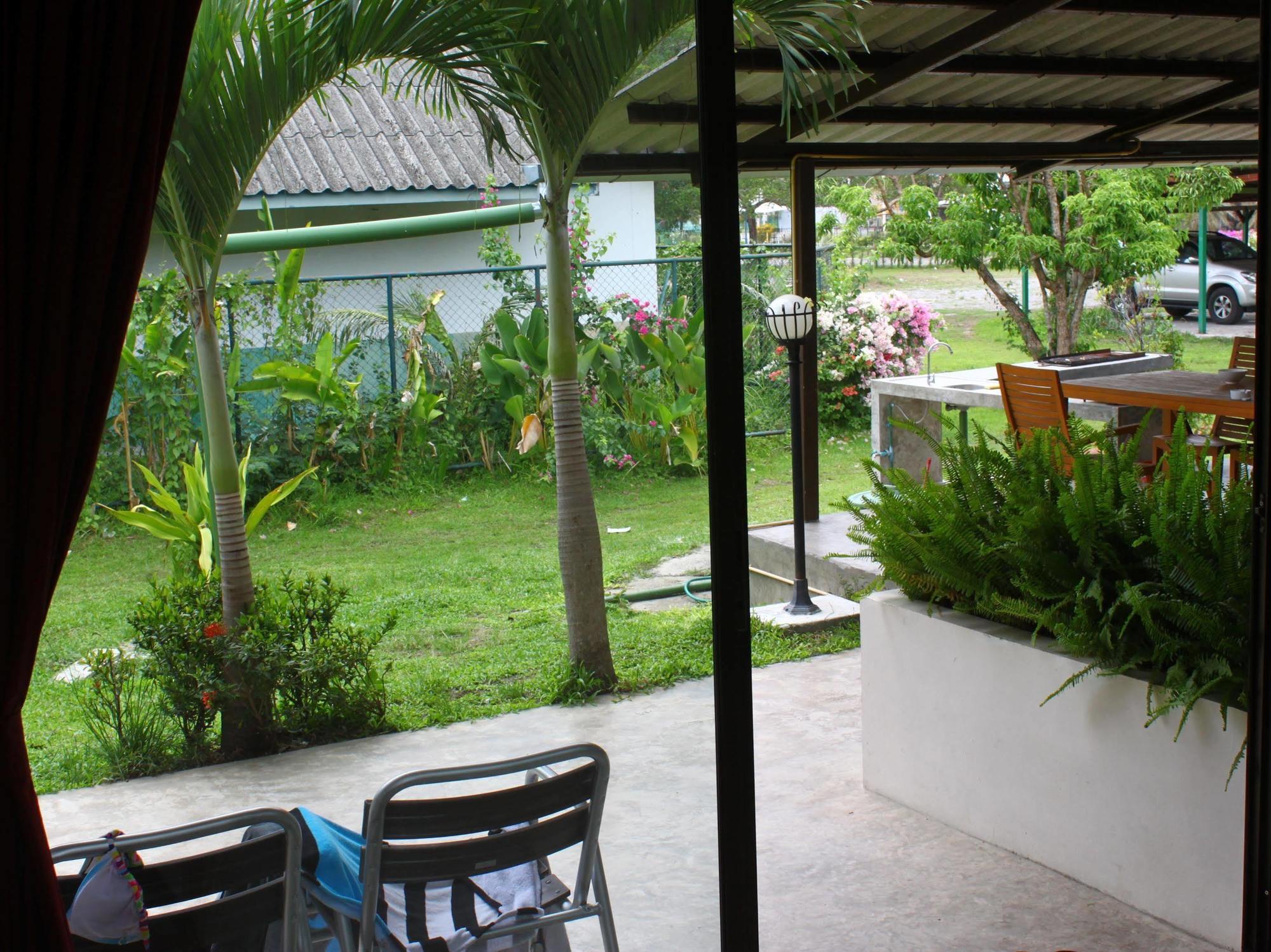 Phuket Wake Park Hotel Kathu Exterior photo